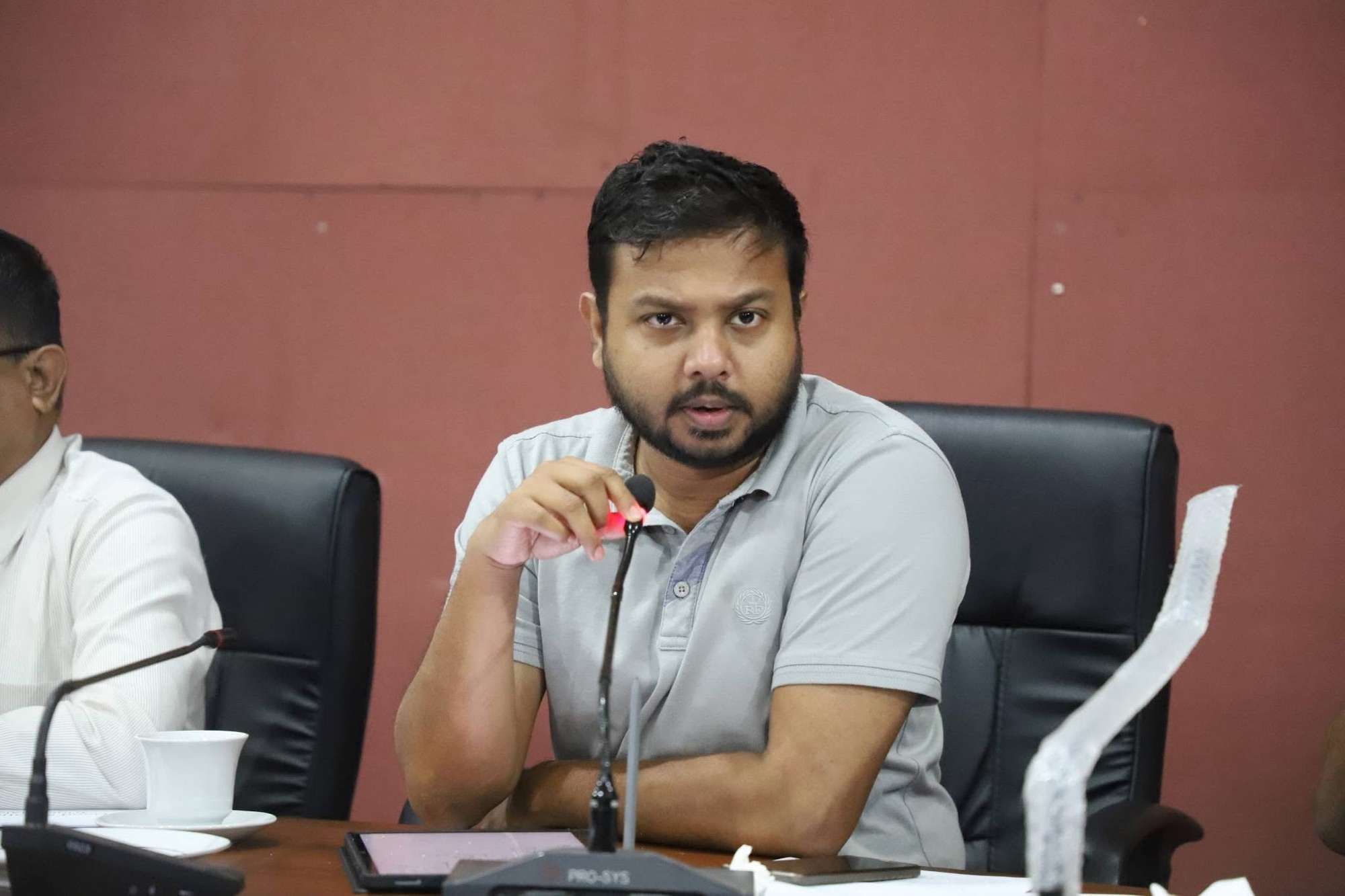 Arun Hemachandra Announces Urgent Road Repairs on Trincomalee–Batticaloa Route